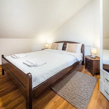 Apartmani Zeder Plitvicka Jezera Rudanovac Exterior photo