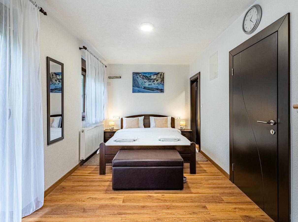Zeder Plitvicka Jezera Apartment