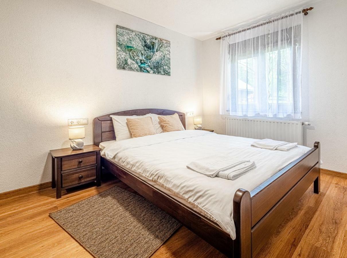 Zeder Plitvicka Jezera Apartment Rudanovac