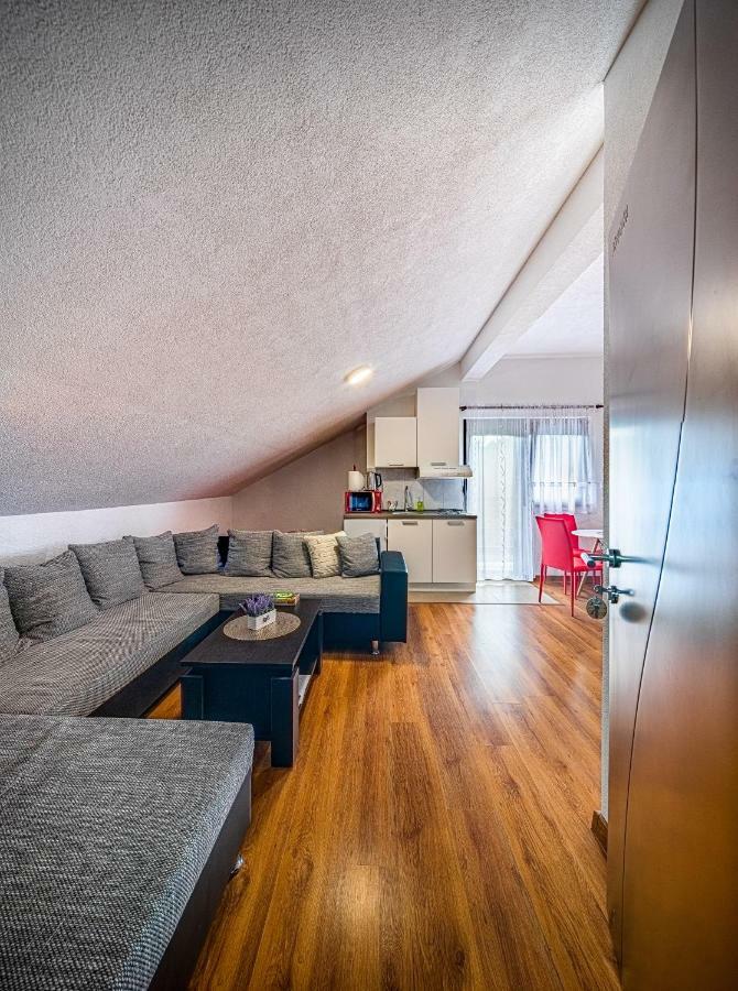Zeder Plitvicka Jezera Apartment Rudanovac